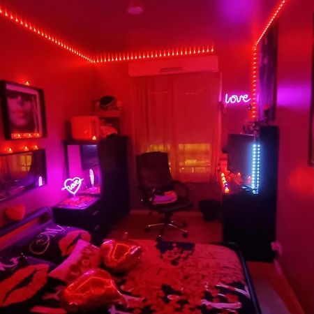 Love Room Sexy Love Cosy Lib Proche Centre Gare A Pied Aulnay-sous-Bois Exterior photo